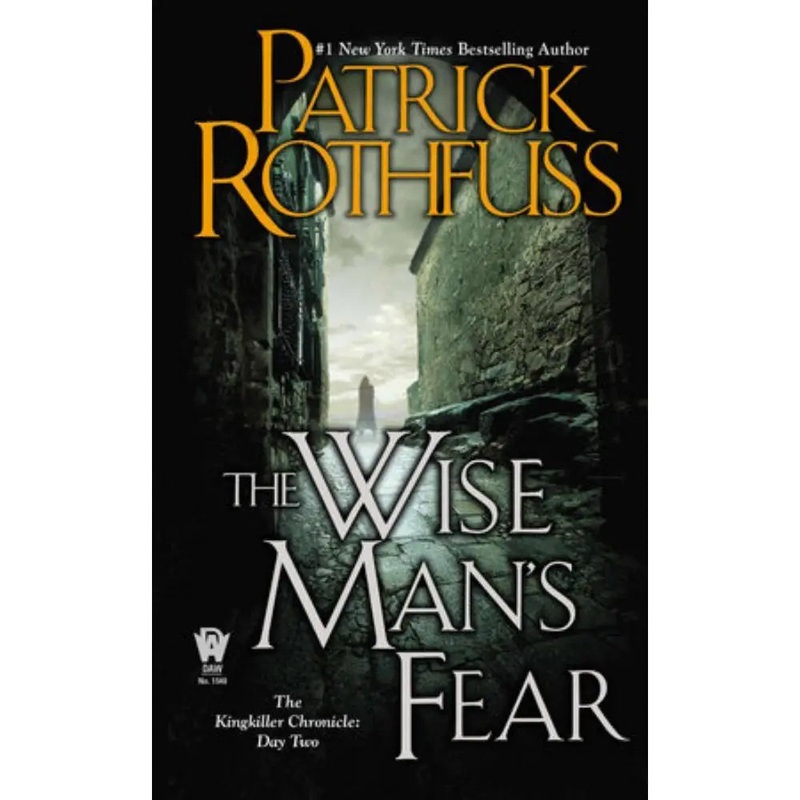 The Wise Man's Fear (Kingkiller Chronicle Book 2) (Paperback)