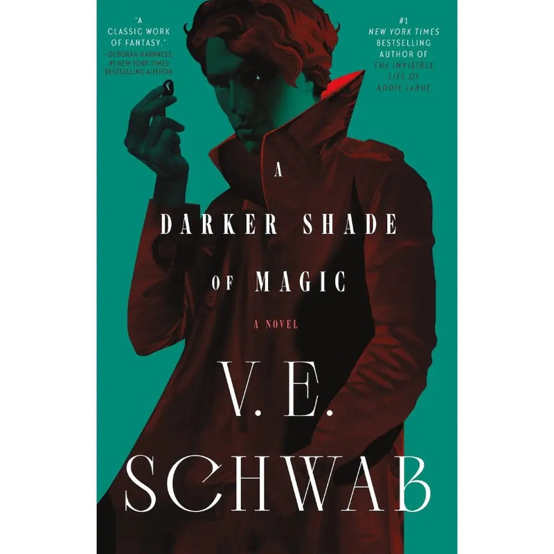 A Darker Shade of Magic (Paperback)